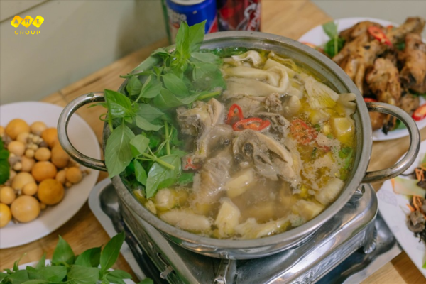 Cách nấu lẩu gà lá é không chỉ thơm ngon mà còn rất tốt cho sức khỏe