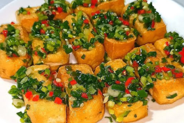 Đậu tẩm hành là món ăn đơn giản nhưng lại rất đưa cơm